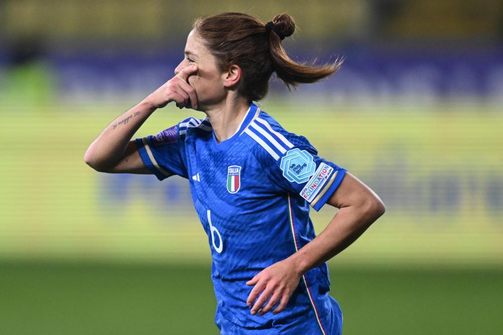 Db Parma 05/12/2023 - Nations League femminile / Italia-Svizzera / foto Daniele Buffa/Image Sport
nella foto: esultanza gol Manuela Giugliano
