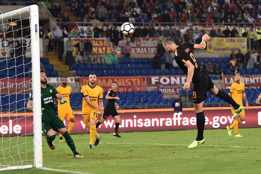 As Roma 16/09/2017 - campionato di calcio serie A / Roma-Hellas Verona / foto Antonello Sammarco/Image Sport
nella foto: gol Edin Dzeko