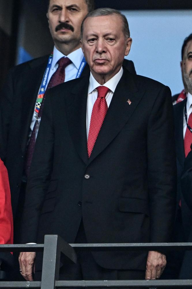 alt=