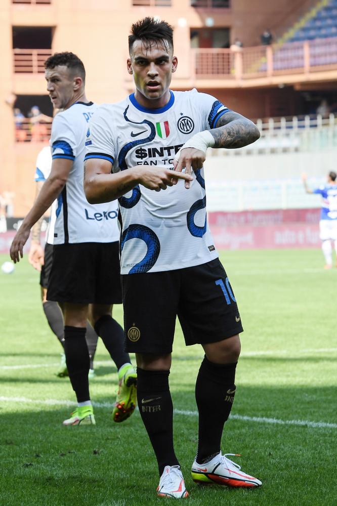 Db Genova 12/09/2021 - campionato di calcio serie A / Sampdoria-Inter / foto Daniele Buffa/Image Sport
nella foto: esultanza gol Lautaro Martinez