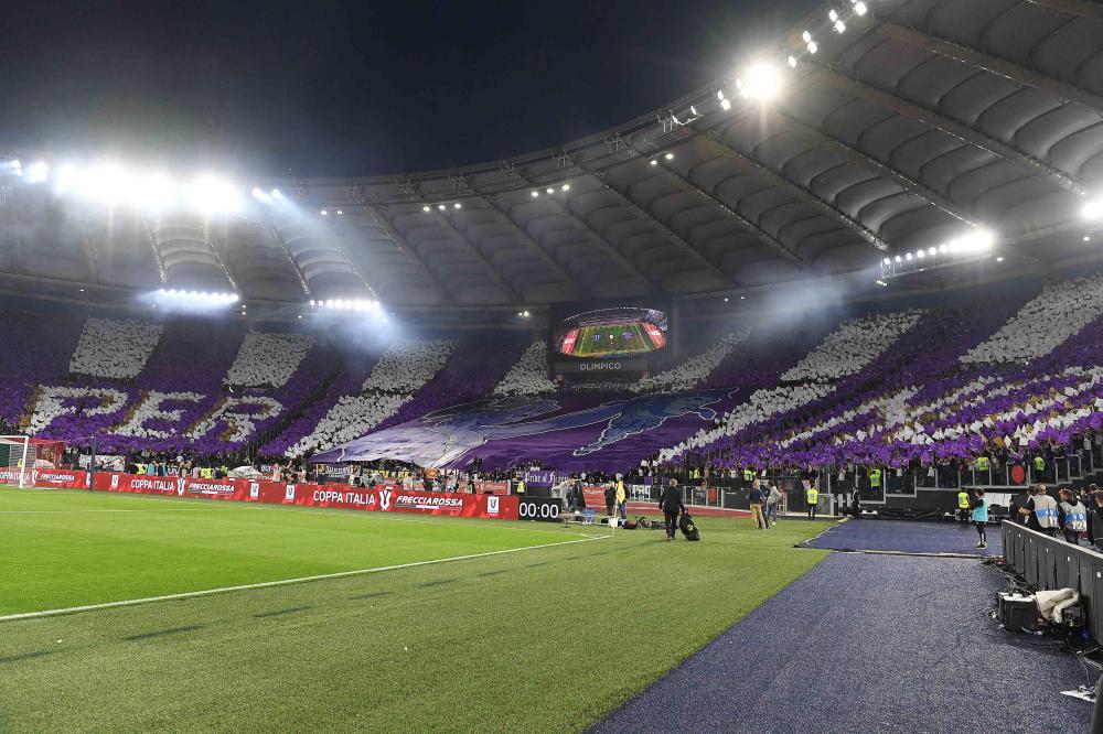 Roma 24 Maggio 2023 - Finale Coppa Italia 2022/2023 Acf Fiorentina vs Fc  Internazionale. -  nella foto: i tifosi viola.