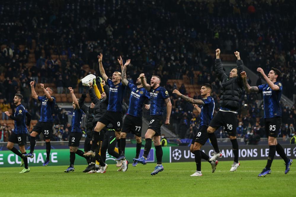 Milano 24/11/2021 - Champions League / Inter-Shakhtar Donetsk / foto Image Sport
nella foto: esultanza a fine gara Inter