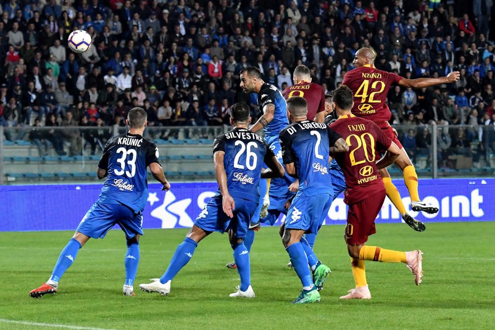 Empoli 06/10/2018 - campionato di calcio serie A / Empoli-Roma / foto Insidefoto/Image Sport 
nella foto: gol Steven Nzonzi