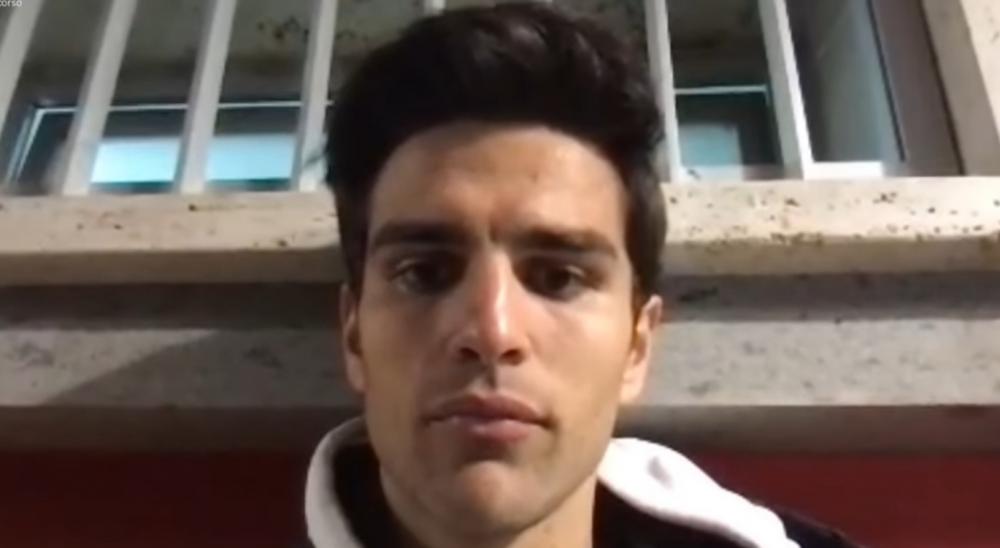 alt=