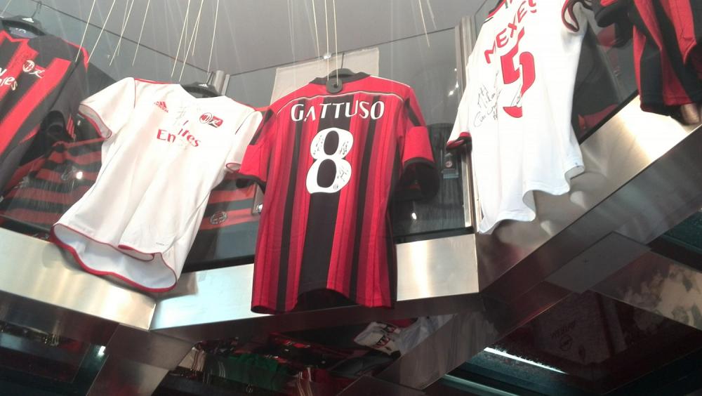 Maglia discount autografata milan