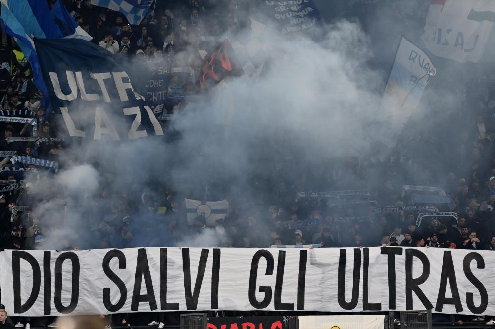alt=