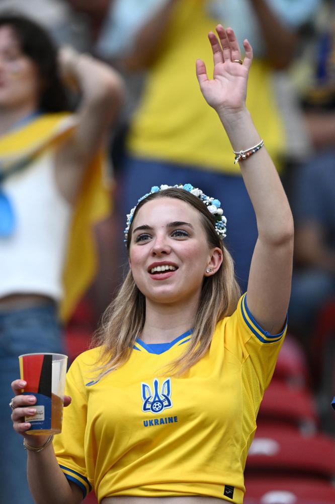 alt=