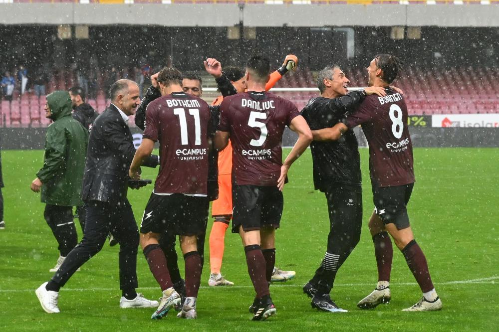 Salerno, Salernitana-Atalanta-Campionato Serie A 2022/23
Nella foto: Paulo Sousa festeggia con la squadra la vittoria