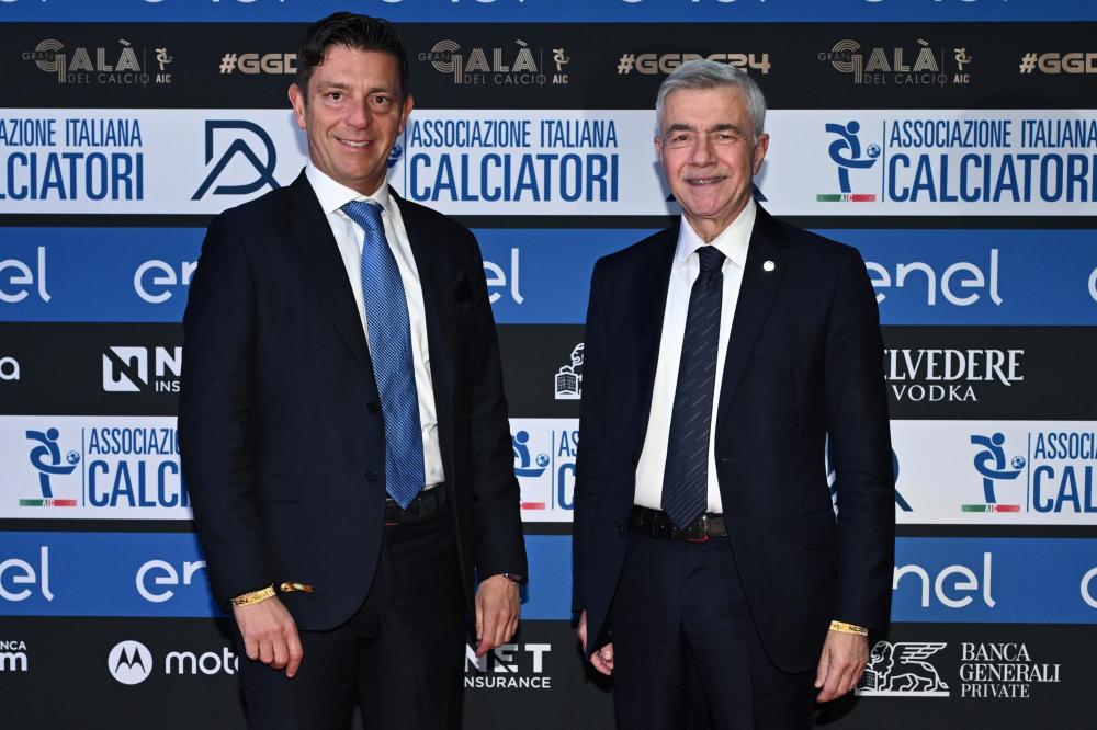 alt=