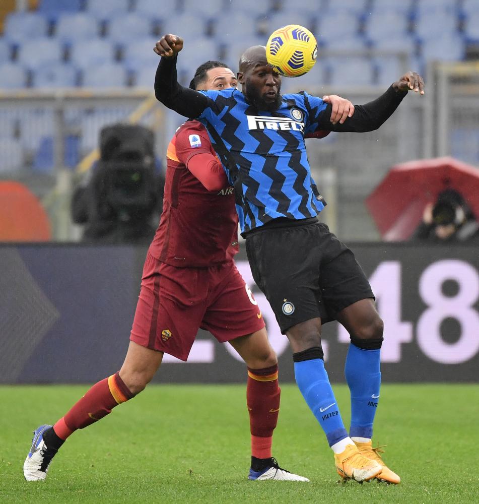 Roma 10/01/2021 - campionato di calcio serie A / Roma-Inter / foto Insidefoto/Image Sport
nella foto: Romelu Lukaku-Chris Smalling