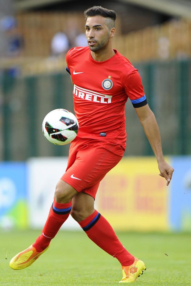 alt=
