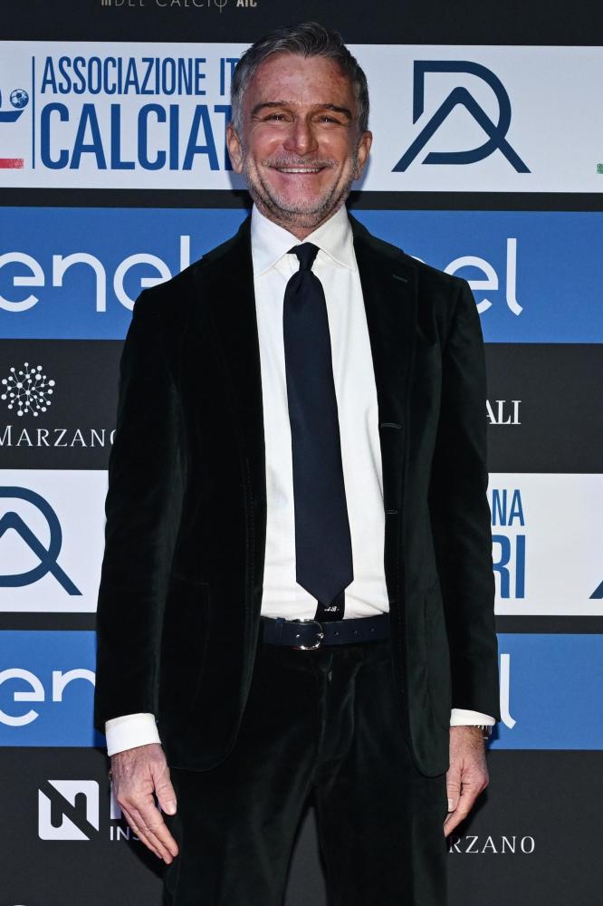 alt=