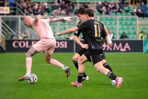 Palermo, Italy, 14 February 2026. Renzo Barbera Stadium, Palermo vs Virtus Entella, match valid for the 2025/2026 Serie B championship. In the photo: Antonio Palumbo (Palermo FC)