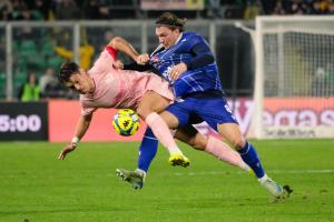 Palermo, Italy, 27 December 2025. Renzo Barbera Stadium, Palermo vs Padova, match valid for the 2025/2026 Serie B championship. In the photo: Jacopo Segre (Palermo FC) and Kevin Varas (Padua)