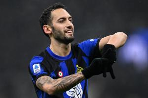 Mg Milano 09/12/2023 - campionato di calcio serie A / Inter-Udinese / foto Matteo Gribaudi/Image Sport
nella foto: esultanza gol Hakan Calhanoglu