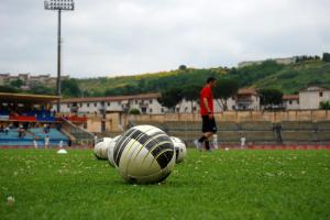 Cosenza-Esperia Viareggio 0-1 