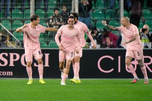 Palermo, Italy, 18 January 2026. Renzo Barbera Stadium, Palermo vs Spezia, match valid for the 2025/2026 Serie B championship. In the photo: Jacopo Segre (Palermo FC) celebrating
