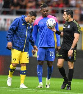 Milan-Hellas Verona 1-0  (2)