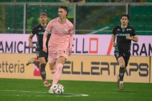 Palermo, Italia, 7 febbraio 2026. Stadio Renzo Barbera, Palermo vs Empoli, match valido per il campionato di Serie B 2025/2026. Nella foto: Dennis Johnsen (Palermo FC)