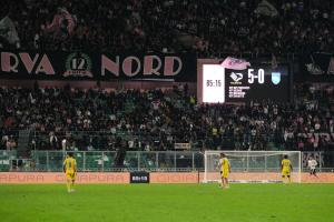 Palermo, Italia, 1 novembre 2025. Stadio Renzo Barbera, Palermo vs Pescara, match valido per il campionato di Serie B 2025/2026. Nella foto: Palermo vs Pescara 5-0