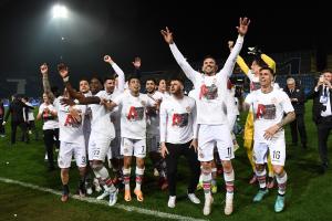 Db Como 06/05/2022 - campionato di calcio serie B / Como-Cremonese / foto Daniele Buffa/Image Sport
nella foto: esultanza a fine gara Cremonese