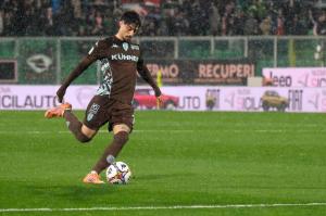 Palermo, Italia, 7 febbraio 2026. Stadio Renzo Barbera, Palermo vs Empoli, match valido per il campionato di Serie B 2025/2026. Nella foto: Salvatore Elia (Empoli FC)