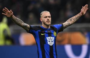 Mg Milano 09/12/2023 - campionato di calcio serie A / Inter-Udinese / foto Matteo Gribaudi/Image Sport
nella foto: esultanza gol Federico Dimarco