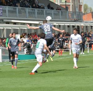 Alessandria, Serie B, 2021/2022, Alessandria-Pordenone 2-0, giocata allo stadio Giuseppe Moccagatta, nella foto: Simone Palombi colpisce di testa