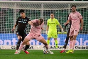 Palermo, Italia, 7 febbraio 2026. Stadio Renzo Barbera, Palermo vs Empoli, match valido per il campionato di Serie B 2025/2026. Nella foto: Joel Pohjanpalo (Palermo FC)