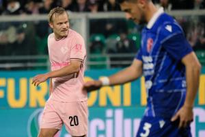 Palermo, Italy, 27 December 2025. Renzo Barbera Stadium, Palermo vs Padova, match valid for the 2025/2026 Serie B championship. In the photo: Joel Pohjanpalo (Palermo FC)