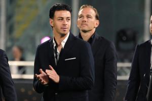 Palermo, Italia, 1 novembre 2025. Stadio Renzo Barbera, Palermo vs Pescara, match valido per il campionato di Serie B 2025/2026. Nella foto: Simone Lo Faso