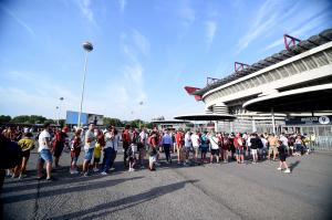 Milan-Universitatea Craiova 2-0   