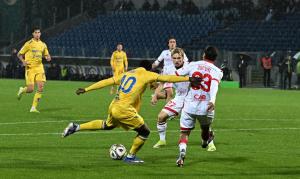 frosinone-bari
seydou fini, mehdi dorval, matthias braunoder 