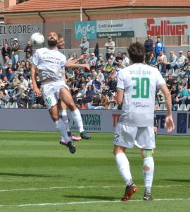 Alessandria, Serie B, 2021/2022, Alessandria-Pordenone 2-0, giocata allo stadio Giuseppe Moccagatta, nella foto: Michele Marconi contrastato da Simone Pasa