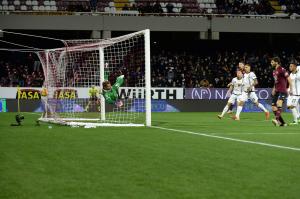 Salernitana-Spezia 2-2 