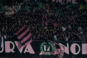 Palermo, Italy, 12 December 2025. Renzo Barbera Stadium, Palermo vs Sampdoria, match valid for the 2025/2026 Serie B championship. In the photo: Palermo fans