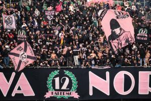 Palermo, Italy, 14 February 2026. Renzo Barbera Stadium, Palermo vs Virtus Entella, match valid for the 2025/2026 Serie B championship. In the photo: Palermo fans