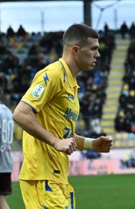 Frosinone-Reggiana
Giorgi Kvernadze 