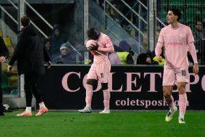 Palermo, Italia, 7 febbraio 2026. Stadio Renzo Barbera, Palermo vs Empoli, match valido per il campionato di Serie B 2025/2026. Nella foto: Esultanza Emmanuel Gyasi (Palermo FC)