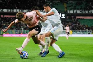 Palermo, Serie B 2024/2025, Palermo-Carrarese 1-1, Stadio Renzo Barbera /foto Federico Serra/, nella foto: Jeremy Le Douaron