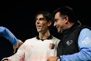 Palermo, Italia, 1 novembre 2025. Stadio Renzo Barbera, Palermo vs Pescara, match valido per il campionato di Serie B 2025/2026. Nella foto: Filippo Ranocchia (Palermo FC)