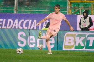 Palermo, Italia, 7 febbraio 2026. Stadio Renzo Barbera, Palermo vs Empoli, match valido per il campionato di Serie B 2025/2026. Nella foto: Patryk Peda (Palermo FC)