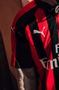 Milan presentazione nuova maglia Puma