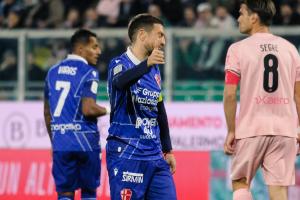 Palermo, Italy, 27 December 2025. Renzo Barbera Stadium, Palermo vs Padova, match valid for the 2025/2026 Serie B championship. In the photo: Papu Gomez (Padua)