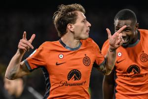 Ci Napoli 03/12/2023 - campionato di calcio serie A / Napoli-Inter / foto Carmelo Imbesi/Image Sport
nella foto: esultanza gol Nicolo' Barella