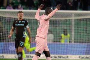 Palermo, Italia, 7 febbraio 2026. Stadio Renzo Barbera, Palermo vs Empoli, match valido per il campionato di Serie B 2025/2026. Nella foto: Esultanza Emmanuel Gyasi (Palermo FC)