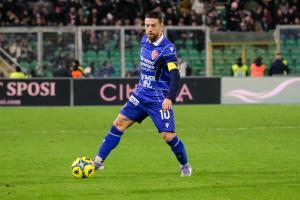 Palermo, Italy, 27 December 2025. Renzo Barbera Stadium, Palermo vs Padova, match valid for the 2025/2026 Serie B championship. In the photo: Papu Gomez (Padua)