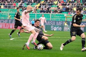 Palermo, Italy, 14 February 2026. Renzo Barbera Stadium, Palermo vs Virtus Entella, match valid for the 2025/2026 Serie B championship. In the photo: Antonio Palumbo (Palermo FC)