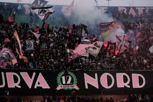 Palermo, Italia, 7 febbraio 2026. Stadio Renzo Barbera, Palermo vs Empoli, match valido per il campionato di Serie B 2025/2026. Nella foto: Tifosi del Palermo