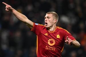 Mg Reggio Emilia 03/12/2023 - campionato di calcio serie A / Sassuolo-Roma / foto Matteo Gribaudi/Image Sport
nella foto: esultanza gol Rasmus Kristensen